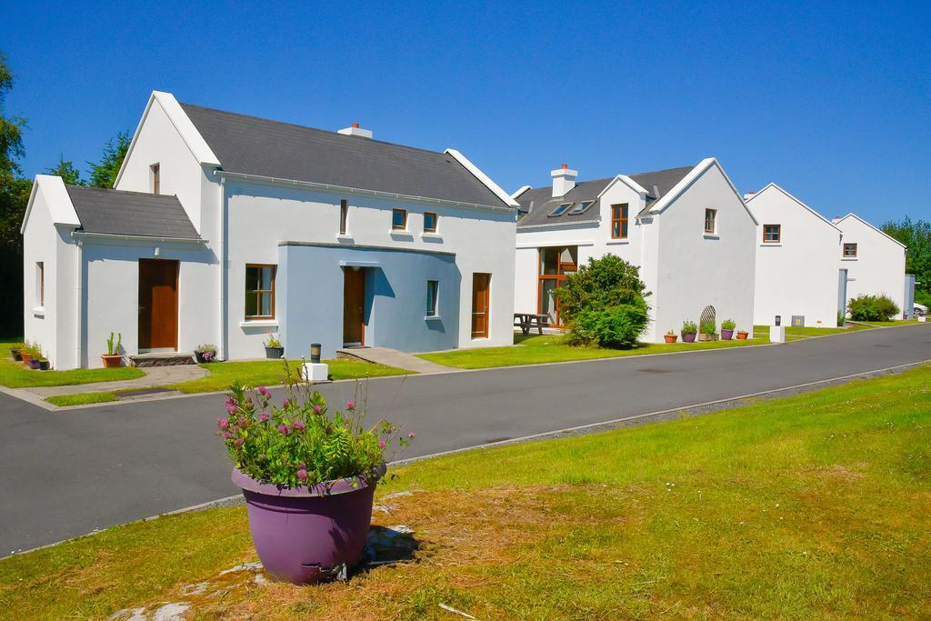 Achill Cottages Achill Sound Buitenkant foto